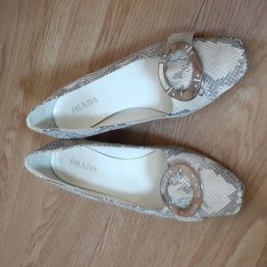 Prada Python tan leather kitten heels sz 39 9